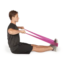 Entrenamiento de pilates con equipamiento terapéutico